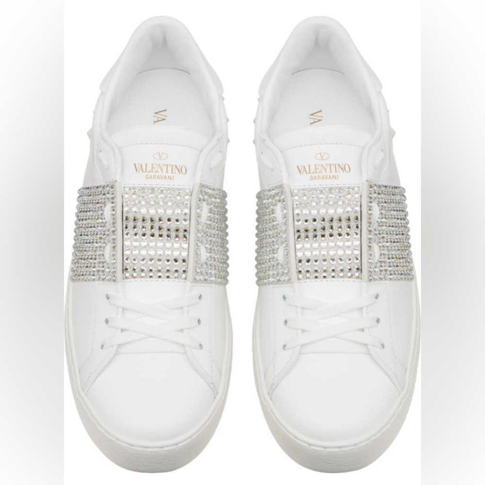 ❌Sold❌ VALENTINO rhinestone sneakers 40 *NEW*
